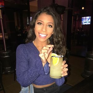 Meet your Posher, Harper